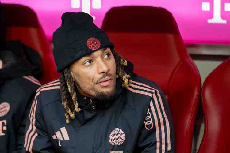 埃贝尔：博伊在拜仁处境极其艰难，他在训练付出100%获得出场奖励